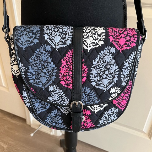 Vera Bradley Slim Saddle Bag Northern Lights Pattern Retired - Picture 1 of 6